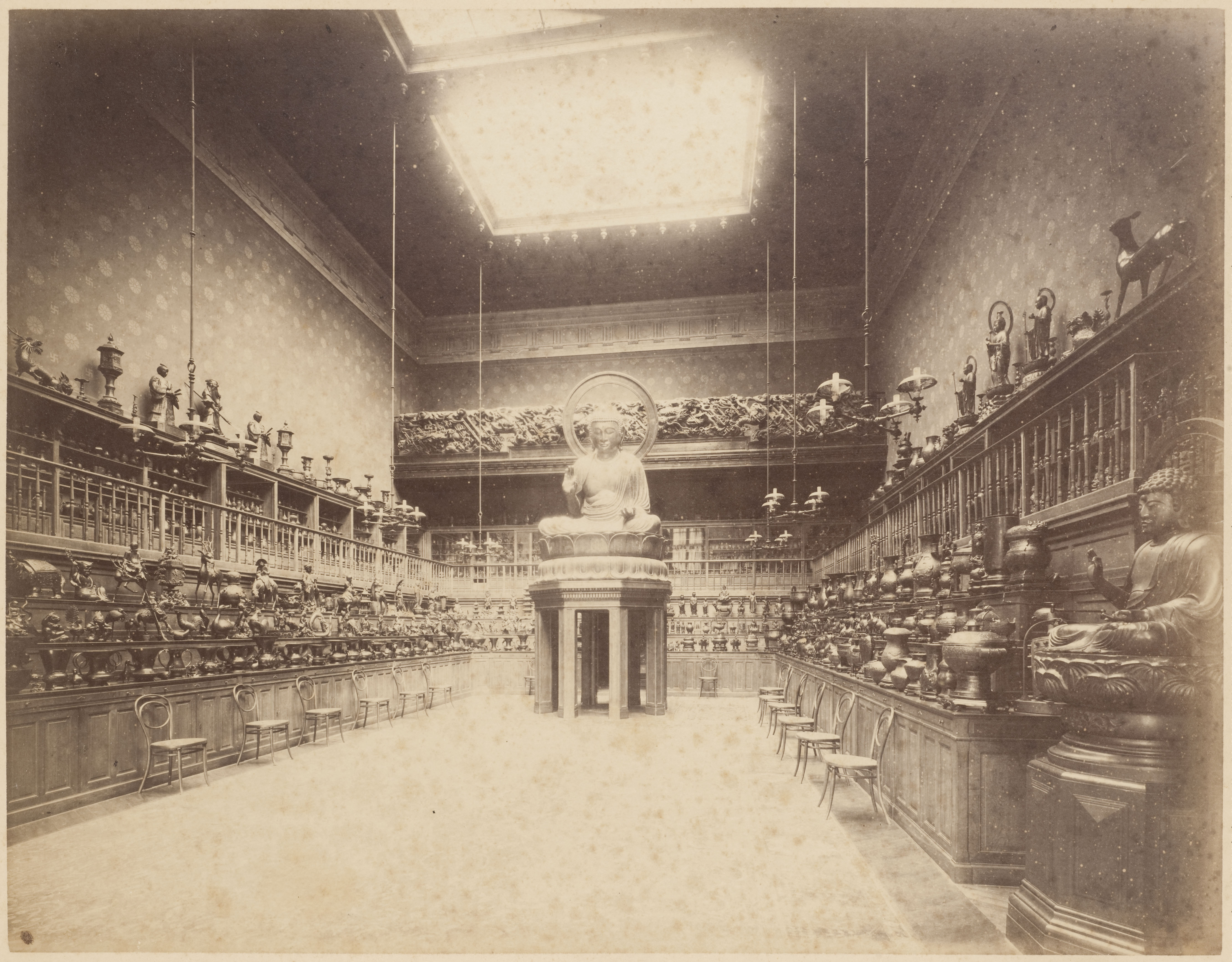 Photo d'archive de la salle du Bouddha