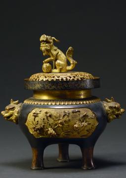 Brûle-parfum ajouré, bronze doré, Dynastie des Qing (XIIe-XXe s ap. JC), musée de Sanghai © Musée de Shanghai